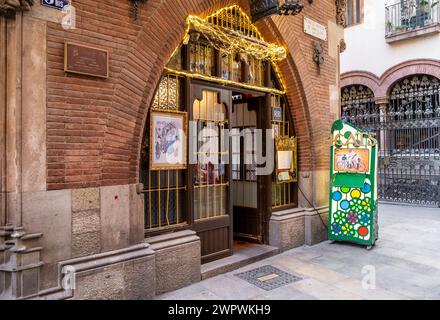 Haupteingang des Quatre GATS oder des Four Cats Cafés in Barcelona, ein beliebter Treffpunkt für berühmte Künstler in der ganzen Stadt Stockfoto