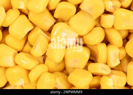 Gelber süßer Maiskerne abstrakter Hintergrund. Vollbild Stockfoto