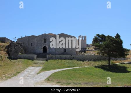 Blick auf die Caltabellotta Kathedrale von Maria Santissima Assunta (Kathedrale von Triokala), Sizilien, Italien Stockfoto