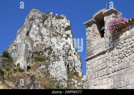 Blick auf das normannische Schloss von Caltabellotta, Sizilien, Italien Stockfoto