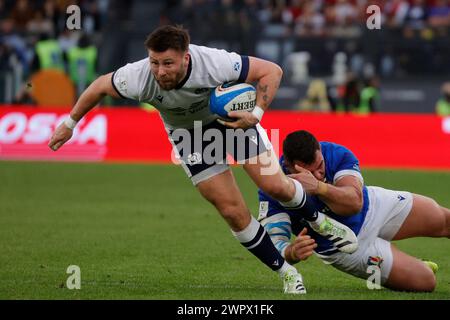 Rom, Latium, Italien. März 2024. Ali Price of Scotland im Spiel der Guinness Six Nations 2024 zwischen Italien und Schottland im Stadio Olimpico am 9. März 2024 in Rom, Italien. (Kreditbild: © Ciro de Luca/ZUMA Press Wire) NUR REDAKTIONELLE VERWENDUNG! Nicht für kommerzielle ZWECKE! Stockfoto