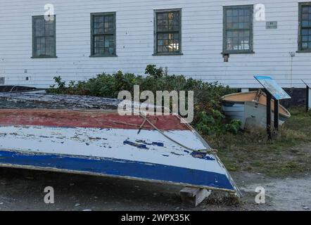 Zahlreiche Boote säumen den Strand und den Sand in Hull, Massachusetts. Hull ist ein sehr beliebter Strand- und Sommerort an Bostons South Shore. Hafen Von Boston. Stockfoto