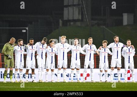 Brüssel, Belgien März 2024. Anderlecht-Spieler vor einem Fußballspiel zwischen RWD Molenbeek und RSC Anderlecht am Samstag, den 9. März 2024 in Brüssel, am 29. Tag der Saison 2023-2024 der ersten Liga der „Jupiler Pro League“ der belgischen Meisterschaft. BELGA FOTO TOM GOYVAERTS Credit: Belga Nachrichtenagentur/Alamy Live News Stockfoto