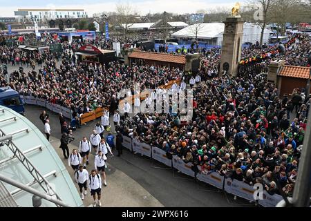 9. März 2024; Twickenham Stadium, London, England: Six Nations International Rugby England gegen Irland; das englische Team kommt in Twickenham an Stockfoto