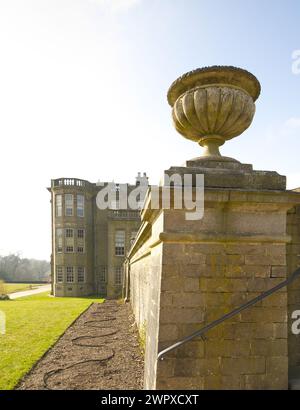 Lyme Park, elisabethanisches Herrenhaus aus dem 16. Jahrhundert mit barocker und palladianischer Architektur im Peak District National Park in der Nähe von Stockport in Cheshire Stockfoto