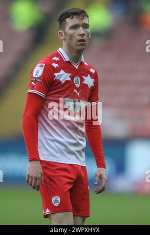 Conor Grant of Barnsley während des Spiels Barnsley gegen Lincoln City in Oakwell, Barnsley, Großbritannien, 9. März 2024 (Foto: Alfie Cosgrove/News Images) Stockfoto