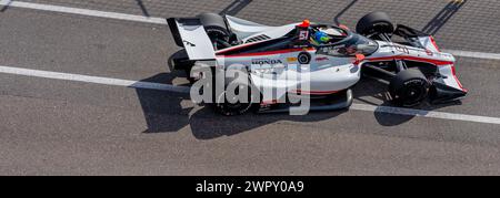 St. Petersburg, FL, USA. März 2024. INDYCAR Series-Fahrer COLIN BRAUN (R) (51) aus Ovalo, Texas, reist während einer Trainingseinheit zum Firestone Grand Prix von St. Petersburg am St.. Petersburg temporärer Kurs in St. Petersburg FL. (Credit Image: © Walter G Arce SR Grindstone Medi/ASP) NUR REDAKTIONELLE VERWENDUNG! Nicht für kommerzielle ZWECKE! Stockfoto