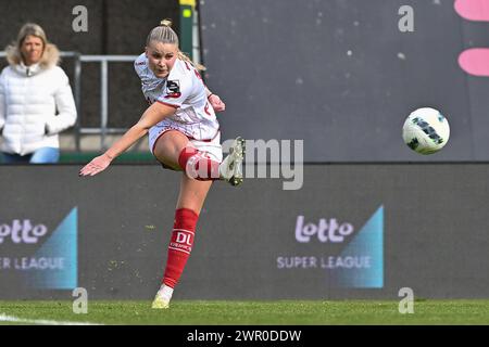 Waregem, Belgien. März 2024. Imani Prez (11) von Zulte-Waregem, dargestellt während eines Frauenfußballspiels zwischen SV Zulte - Waregem und Standard Femina de Lüttich am 18. Spieltag der Saison 2023 - 2024 der belgischen Lotto Womens Super League am Samstag, 9. März 2024 in Waregem, BELGIEN. Quelle: Sportpix/Alamy Live News Stockfoto