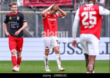 Alkmaar, Niederlande. März 2024. ALKMAAR, NIEDERLANDE - 10. MÄRZ: Dani de Wit von AZ Alkmaar sieht während des niederländischen Eredivisie-Spiels zwischen AZ Alkmaar und Excelsior Rotterdam im AFAS Stadion am 10. März 2024 in Alkmaar, Niederlande, aus. (Foto: Pieter van der Woude/Orange Pictures) Credit: Orange Pics BV/Alamy Live News Stockfoto