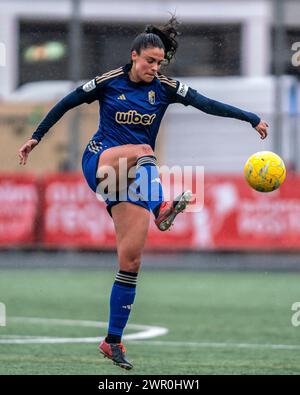 Barcelona, Spanien. März 2024. Cristina Postigo von Granada CF spielte am 9. März 2024 im Municipal Les Planes Stadium in Sant Joand D’eSPI, Barcelona, Spanien, während des Spiels La Liga F zwischen Levante Las Planas FC und Granada CF. (Foto: Pablo Rodriguez/PRESSINPHOTO) Credit: PRESSINPHOTO SPORTS AGENCY/Alamy Live News Stockfoto