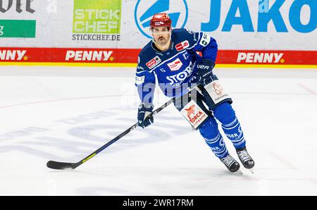 #6 Daryl Boyle, Verteidiger und Captain Schwenninger Wild Wings. (Villingen-Schwenningen, Deutschland, 05.11.2023) Stockfoto