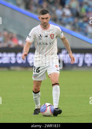 Sydney, Australien. März 2024. James O’Shea von Brisbane Roar FC wird während des Spiels der Isuzu UTE A-League 2023-24 in der Runde 20 zwischen Sydney FC und Brisbane Roar FC im Allianz Stadium in Aktion gesehen. Endstand Sydney FC 1:1 Brisbane Roar FC. Quelle: SOPA Images Limited/Alamy Live News Stockfoto