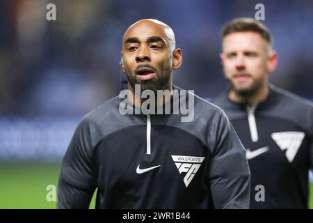 Sheffield, Großbritannien. März 2024. Schiedsrichter Sam Allison beim Sheffield Wednesday FC gegen Leeds United FC SKY Bet EFL Championship Match im Hillsborough Stadium, Sheffield, Vereinigtes Königreich am 8. März 2024 Credit: Every Second Media/Alamy Live News Stockfoto