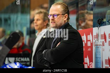 Schwenninger Wild Wings - Augsburger Panther, Helios Arena, Penny DEL, Hauptrunde: Christian Kreutzer, Cheftrainer Augsburger Panther. (Villingen-Schw Stockfoto