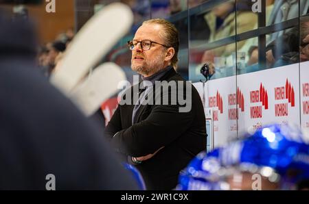 Schwenninger Wild Wings - Augsburger Panther, Helios Arena, Penny DEL, Hauptrunde: Christian Kreutzer, Cheftrainer Augsburger Panther. (Villingen-Schw Stockfoto