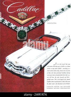 1953 White Cadillac Cabriolet & Harry Winston Emeralds Werbespot Stockfoto