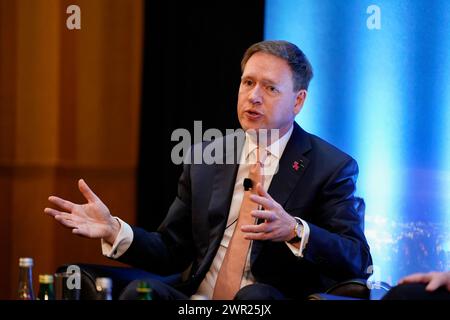 New York, New York USA 03/08/2024 CEO de Beers Group Al Cook beim de Beers Group Ambassadors' Breakfast am 8. März 2024 im Sofitel Hotel in New York, NY. Foto von Jennifer Graylock-Graylock.com Stockfoto