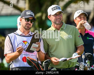 Orlando, FL, USA. März 2024. Austin Eckroat auf dem ersten Abschlag während der letzten Runde des Arnold Palmer Invitational präsentiert von Mastercard im Arnold Palmer's Bay Hill Club & Lodge in Orlando, FL. Romeo T Guzman/CSM/Alamy Live News Credit: CAL Sport Media/Alamy Live News Stockfoto