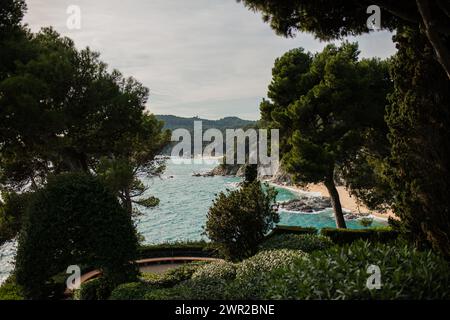 Blick von Jardines de Santa Clotilde in Richtung Platja de sa Boadella Stockfoto