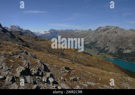 Schweizer alpen: Gletscherseen im Oberengadin bei St. Moritz/Silvaplana | Schweizer Alpen: Die Oberengadiner Gletscherseen Stockfoto