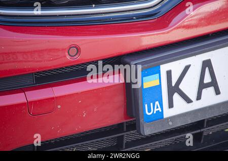 Detail des amtlichen Kennzeichens eines ukrainischen Autos Stockfoto