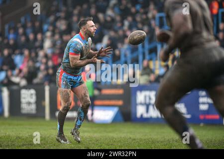 Featherstone, Großbritannien. März 2024. Wakefield Trinity's Luke Gale. Rugby League Betfred Challenge Cup, Featherstone Rovers vs Wakefield Trinity im Millennium Stadium, Featherstone, UK Credit: Dean Williams/Alamy Live News Stockfoto