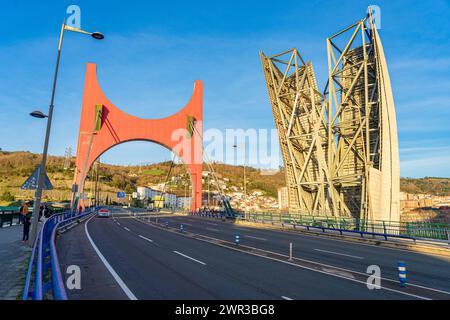 Salbeko Zubia Brücke vorbei am guggenheim Museum.Bilbao-Baskenland-Spanien.11-3-2024 Stockfoto