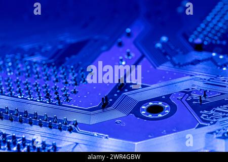 Computerplatine. Elektronische Hardware-Technologie. Detailreicher Hintergrund. Stockfoto