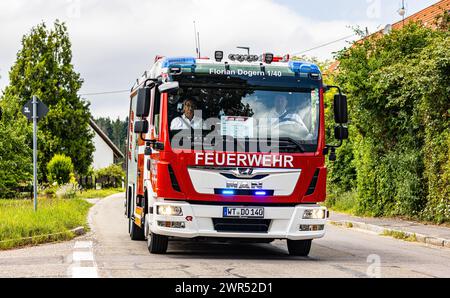 Die Feuerwehr Dogern war mit ihrem mittleren Löschfahrzeug, Rufname Florian Doger 1/40 bei 125 Jahr Jubiläum der Abteilung Hänner der FFW Murg. (Hänne Stockfoto