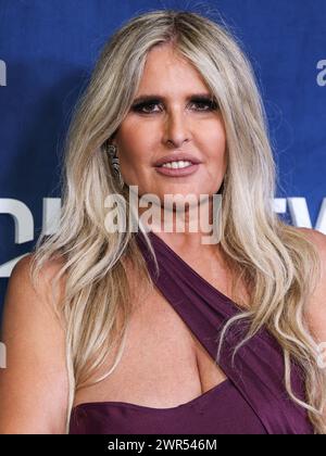 Beverly Hills, Usa. März 2024. BEVERLY HILLS, LOS ANGELES, KALIFORNIEN, USA - 10. MÄRZ: Tiziana Rocca kommt bei der DIRECTV Streaming with the Stars Oscar Viewing Party 2024, die von Rob Lowe am 10. März 2024 in Beverly Hills, Los Angeles, Kalifornien, USA veranstaltet wurde. (Foto: Xavier Collin/Image Press Agency) Credit: Image Press Agency/Alamy Live News Stockfoto