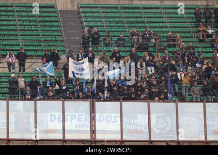 Mailand, Italien. März 2024. Mailand - Italien - 10. März 2024 - Mailand vs Empoli Serie A - empoli Supporters in mailand Credit: Kines Milano/Alamy Live News Stockfoto