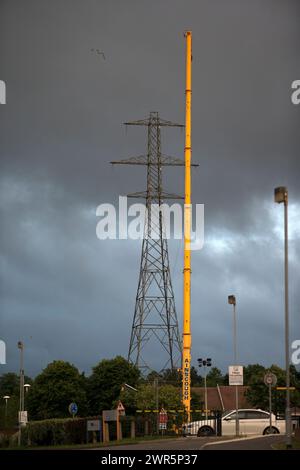 06/16 Ein Pylon wird vom WPD Telford abgenommen. Alle Rechte vorbehalten, F Stop Press Ltd Stockfoto