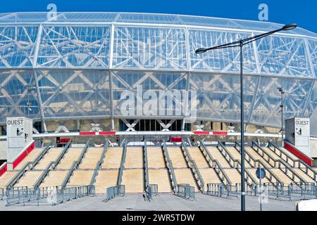 Multifunktionsarena Allianz Rivera in Nizza im Departement Var (Südostfrankreich). Nizza ist Austragungsort der Olympischen Fußballwettbewerbe 2024 Stockfoto