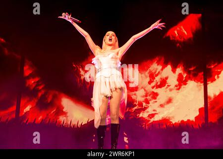 Mailand, Italien. März 2024. Der deutsche Pop-Sänger und Songwriter Kim Petras tritt am 5. März 2024 live bei Fabrique in Mailand auf (Foto: Maria Laura Arturi/NurPhoto)0 Credit: NurPhoto SRL/Alamy Live News Stockfoto