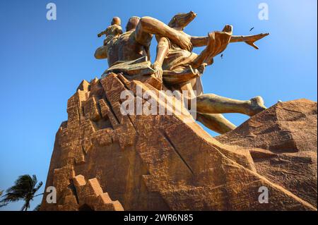 Statue genannt Denkmal der afrikanischen Renaissance in Dakar, Senegal Stockfoto