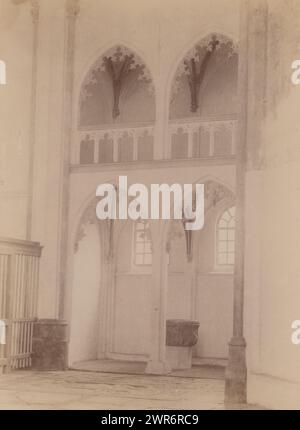 Kapelle auf der Südseite der Grote oder Sint-Maartenskerk in Zaltbommel, anoniem (Monumentenzorg), (zugeschrieben), Grote Kerk, 1903, Fototräger, Albumendruck, Höhe 231 mm x Breite 170 mm, Foto Stockfoto