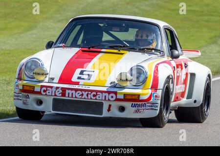 1974 Café Mexicano 911 Carrera RSR 3,0, Porsche 60th Anniversary Celebration, Goodwood 80th Members Meeting, Sussex, UK. Stockfoto