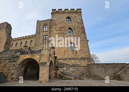 Neustadt an der Weinstraße Themenfoto: Gemaeuer, Schloesser, Burgen, Deutschland, Neustadt an der Weinstraße, Schloss Hambach, 11.03.2024 die historische Gemaeuer des Scloss Hambach in Neustadt an der Weinstraße Themenfoto: Gemaeuer, Schloesser, Burgen, Deutschland, Neustadt an der Weinstraße, Schloss Hambach, *** Neustadt an der Weinstraße Themenfoto Gemaeuer, Schloesser, Burgen, Deutschland, Deutschland, Deutschland, Deutschland, Neustadt an der Weinstraße, Schloss Hambach, Schloss Hambach, 11.03.2024 *** Neustadt an der Weinstraße Neustadt an der Weinstraße, Schloss Hambach, 11 03 2024 das historische Gemaeuer von Schloss Hambach in Neustadt an der Weinstraße Themenfoto Gemaeuer, Schloesser, Burgen, Deutschland, Neustadt an de Stockfoto