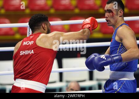 Busto Arsizio, Lombardia, Italien. März 2024. BAYIKEWUZI DANABIEKE während der letzten Boxing Road nach Paris 2024, E-Work Arena, Busto Arsizio. (Kreditbild: © Mattia Martegani/ZUMA Press Wire) NUR REDAKTIONELLE VERWENDUNG! Nicht für kommerzielle ZWECKE! Stockfoto