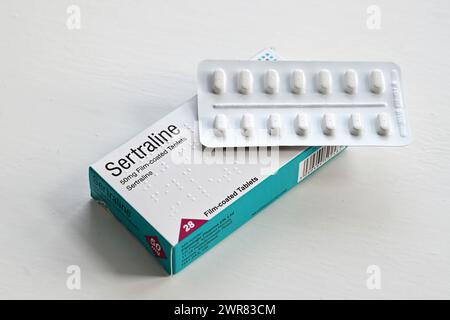 Eine Packung Sertralin-Tabletten ist in Oxford, Großbritannien, abgebildet. März 2024. Stockfoto