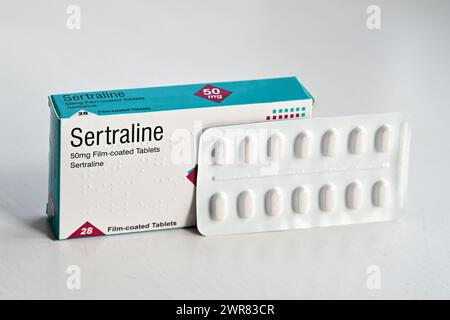 Eine Packung Sertralin-Tabletten ist in Oxford, Großbritannien, abgebildet. März 2024. Stockfoto