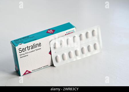 Eine Packung Sertralin-Tabletten ist in Oxford, Großbritannien, abgebildet. März 2024. Stockfoto