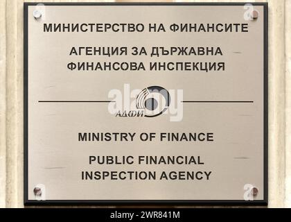 Emailplakette des Ministeriums für Finanzen und öffentliche Finanzaufsicht der bulgarischen Regierungsinstitution Sofia, Bulgarien, Balkan, EU Stockfoto