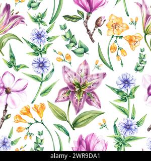 Aquarellblumenmuster von rustikalen und Gartenblumen auf weißem Hintergrund. Nahtloses Muster mit handgezeichneten Blumen von Lilie, Magnolie, Freesie, Chi Stockfoto