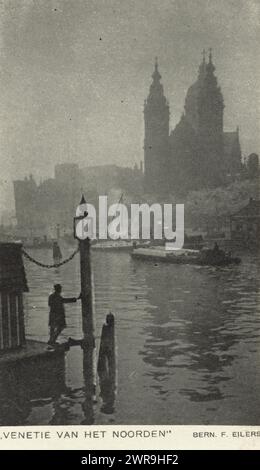 Prins Hendrikkade, Amsterdam, mit Blick auf die St. Nicholas Church, Venice of the North' Prins Hendrikkade, Amsterdam (Titel zum Objekt), Bernard Eilers, Verlag: Kosmos, Amsterdam, 1913 - 1940, Papier, Höhe 142 mm x Breite 86 mm, Foto Stockfoto