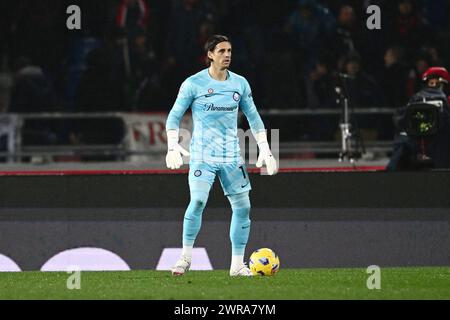 Yann Sommer vom FC Internazionale sieht beim Spiel der Serie A zwischen Bologna FC und FC Internazionale im Stadio Renato Dall'Ara Bologna Italien weiter Stockfoto