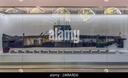 Marinemuseum von Cartagena - Raum des Vermächtnisses von Isaac Peral - das erste U-Boot der Welt. Region Murcia, Spanien, Europa Stockfoto