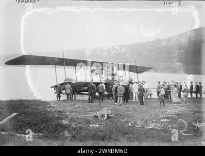 America', Foto zeigt den Start des Curtiss Model H Flying Boat Airplane 'America' am 22. Juni 1914 in Hammondsport, New York., 22. Juni 1914, Glass negative, 1 negativ: Glas Stockfoto