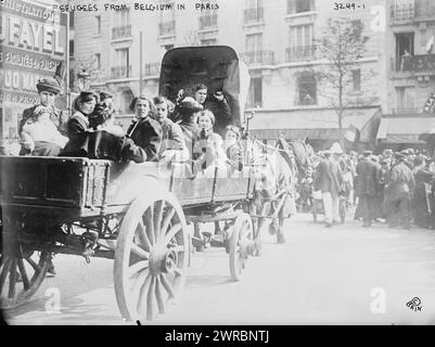 Flüchtlinge aus Belgien in Paris, 1914, Foto zeigt belgische Flüchtlinge während des Ersten Weltkrieges in Paris, Frankreich, 1914., Weltkrieg, 1914-1918, Glasnegative, 1 negativ: Glas Stockfoto