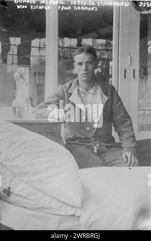 Gunner McPhail, 107th Co. (Kanadier), die vor den Deutschen geflohen sind, Foto zeigt Soldaten in einem kanadischen Basiskrankenhaus im Hotel du Golf, Le Touquet, Frankreich während des Ersten Weltkriegs, zwischen 1914 und ca. 1915, Weltkrieg, 1914-1918, Glasnegative, 1 negativ: Glas Stockfoto